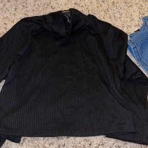 f21 black turtle neck crop